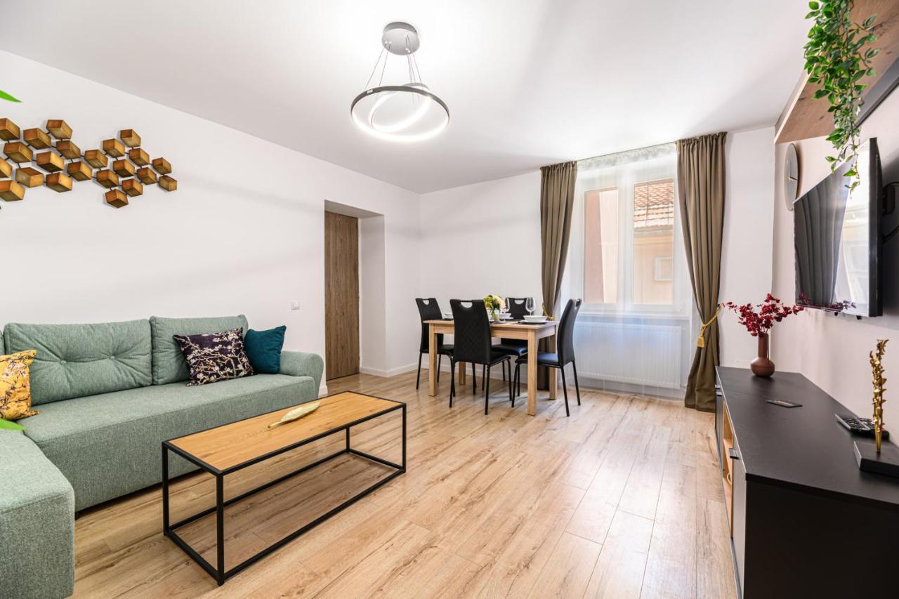 Schei Gate Apartment 布拉索夫 外观 照片
